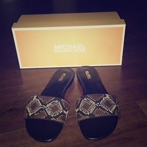 Michael Kors Mercer Slide